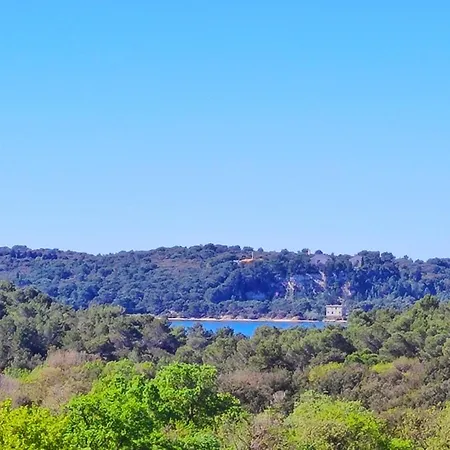 Sa Pogledom Na Pula