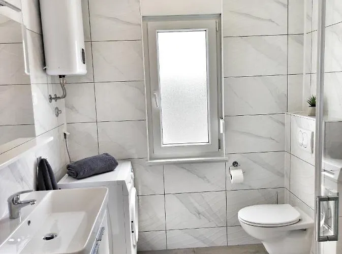 Apartman Sa Pogledom Na Pula